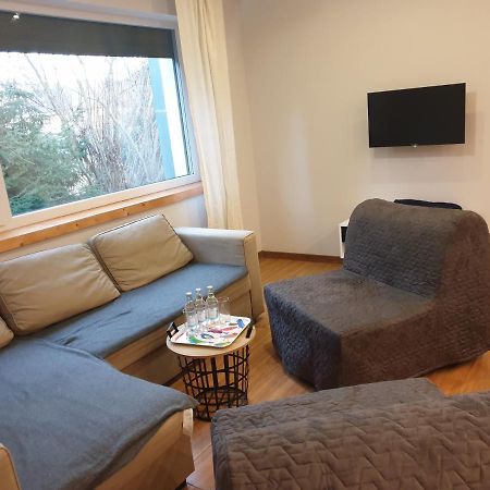 Maly Apartament W Zieleni Blisko Jeziora Środa Wielkopolska Exteriér fotografie